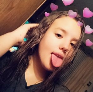 Meet your Posher, Hailey